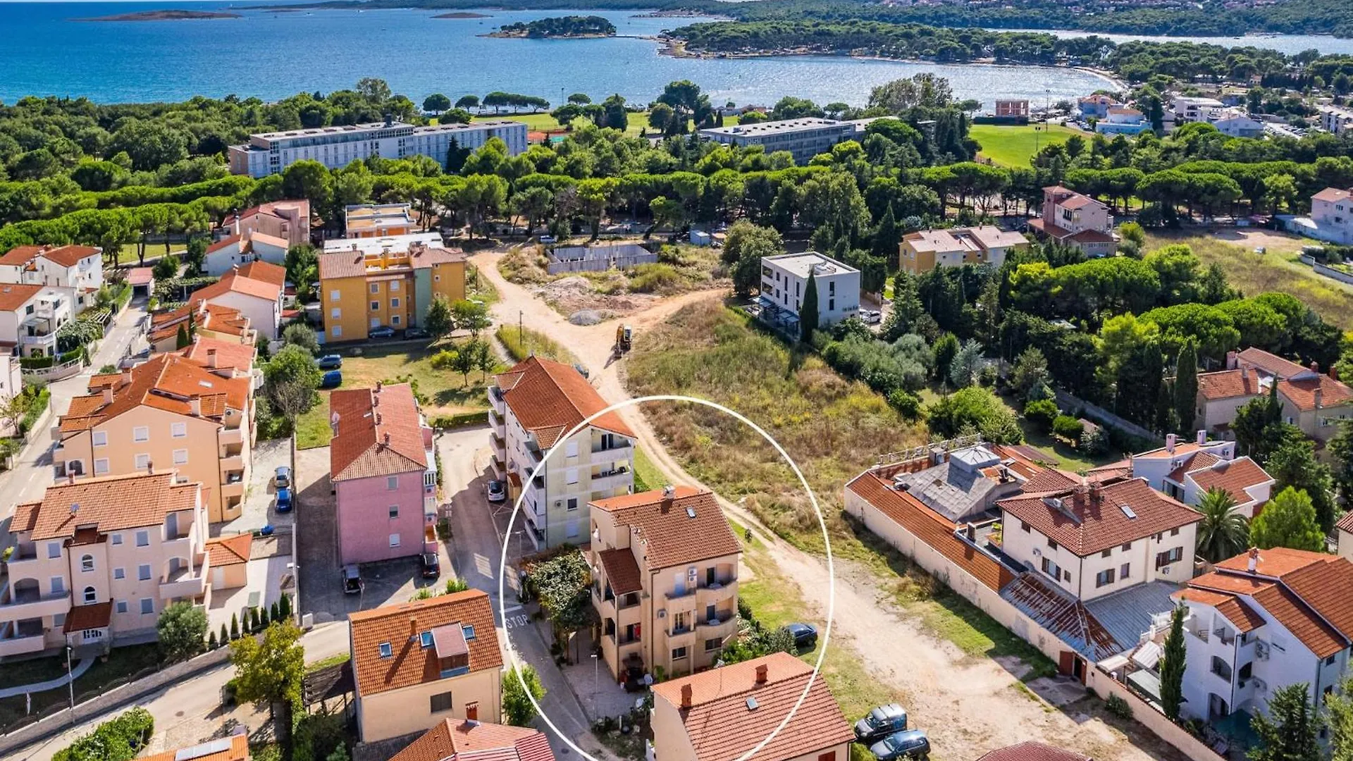 Studio Apartment, 250M From The Beach Medulin